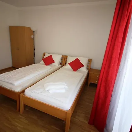 Weinlandzimmer 3*