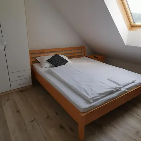 Weinlandzimmer 3*